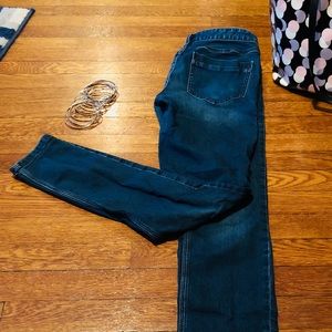 Size 6/28 Free people skinny jeans